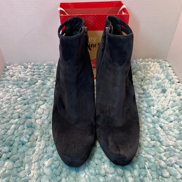 VIA SPIGA Ankle Boots Black Faux Suede Heels - Picture 2 of 8